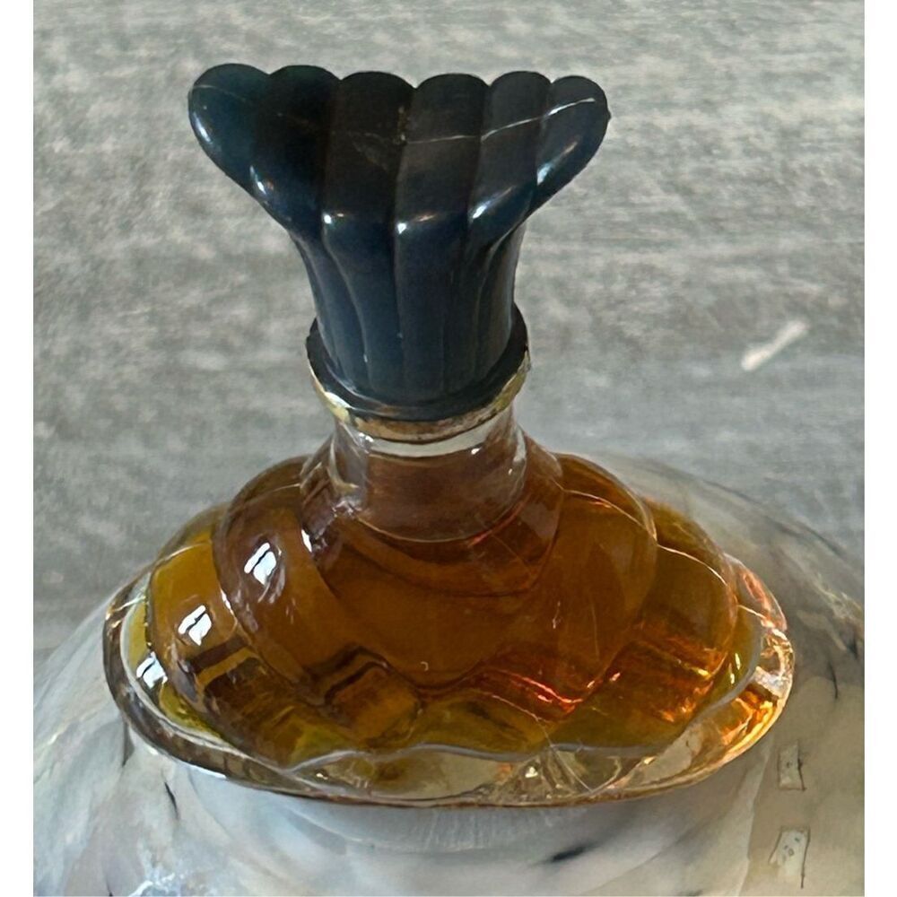 Zeenat Miniature Perfume
